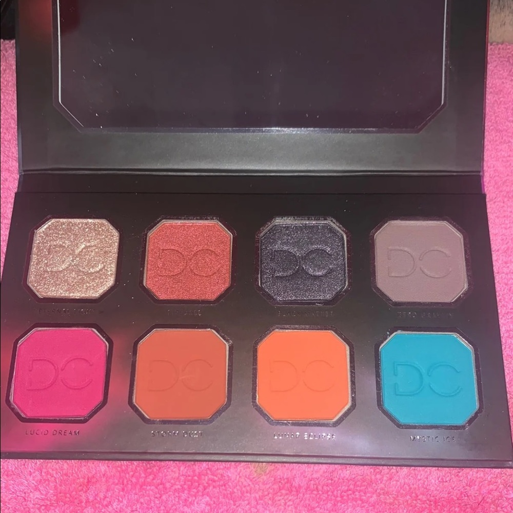 Celestial thunder eyeshadow palette